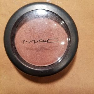 MAC blush